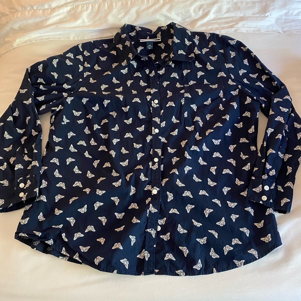Karen Scott blue & white butterfly print button up